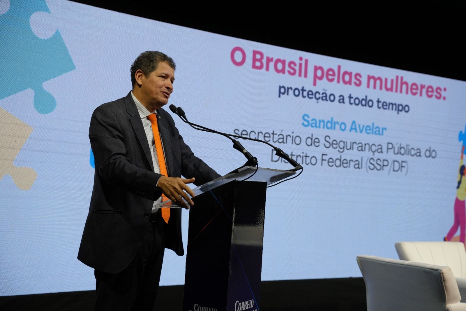 Encontro reforça enfrentamento ao feminicídio como política de Estado