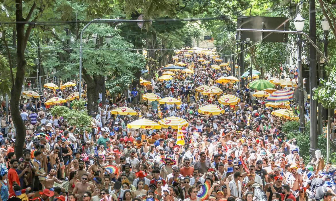 Pós-Carnaval em SP tem BaianaSystem e Daniela Mercury