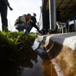 Ação combate a dengue e fiscaliza higiene em quiosques em ponto de apoio a taxistas no Aeroporto