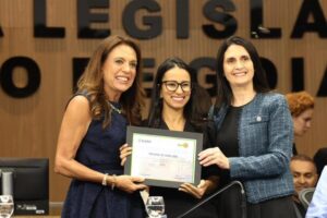 Alego homenageia atuação de servidores no Goiás Social