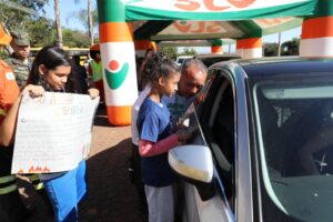 Blitz educativa alerta motoristas para prevenção de incêndios florestais em Planaltina