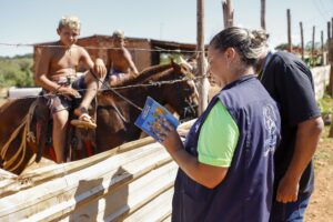Carro da Vacina passa por área rural do DF neste sábado (7)