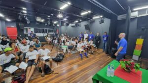 CEUs das Artes preparam jovens da rede pública para o primeiro emprego no DF