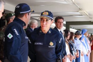 Comandante-geral da PMDF prestigia cerimônia histórica de mulheres às Forças Armadas