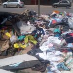 Descarte irregular de roupas e calçados em Ceilândia aumenta risco de alagamentos