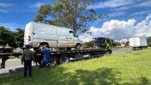 Detran retira de circulação veículo com 396 infrações de trânsito