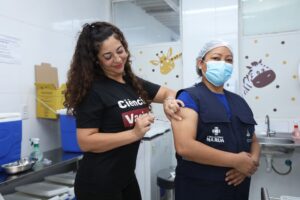DF aplica quase 60 mil doses de vacinas contra a gripe em três dias