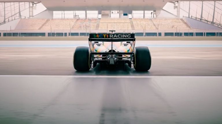 Dos laboratórios à Fórmula 1: pesquisas sobre biocombustíveis no Brasil avançam com apoio do MCTI