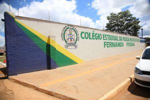 Educação entrega reforma e ampliação de escolas em Valparaíso, Nova Glória e Crixás