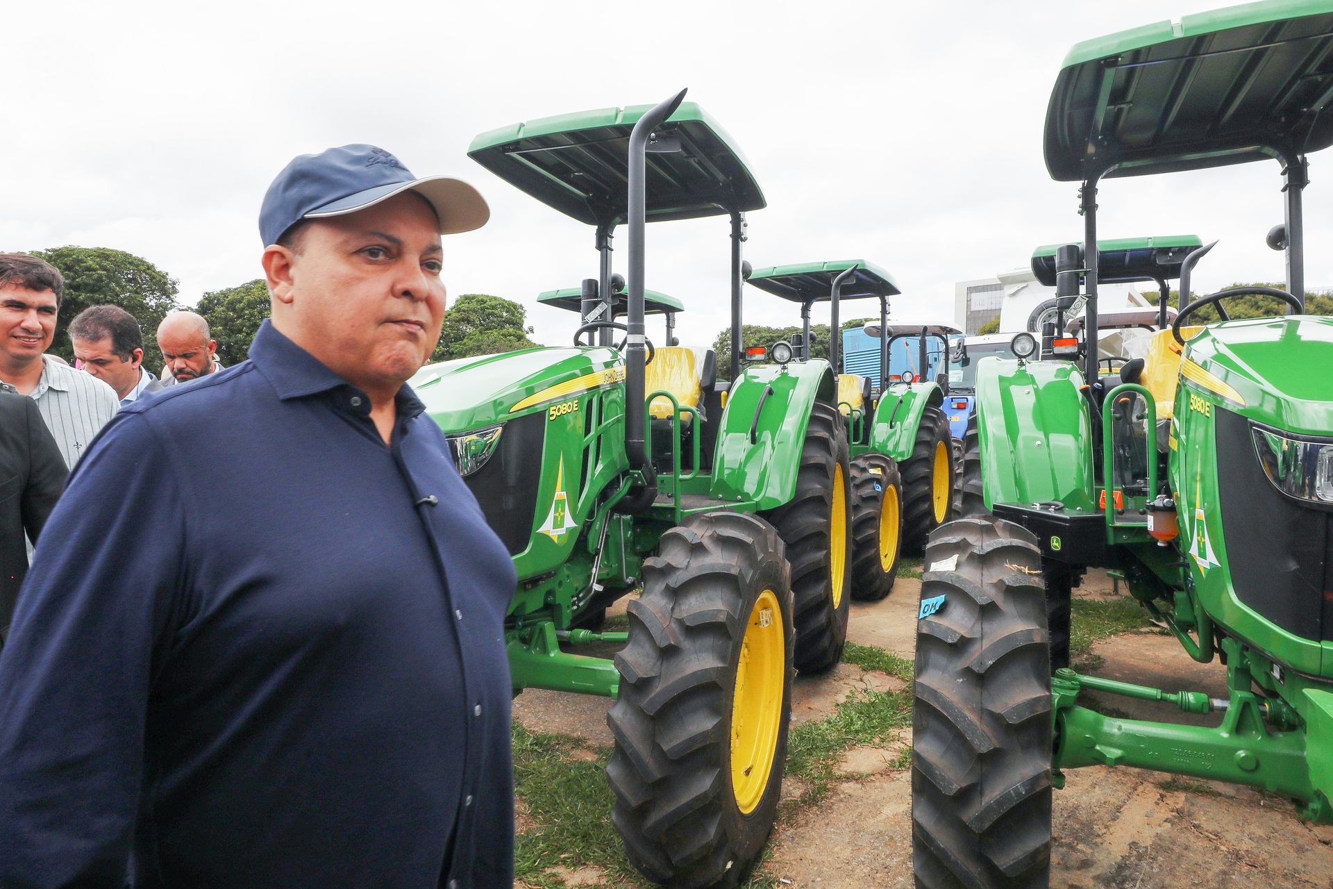 Governador Ibaneis Rocha entrega patrulhas agrícolas e equipamentos para fortalecer a produção rural no DF