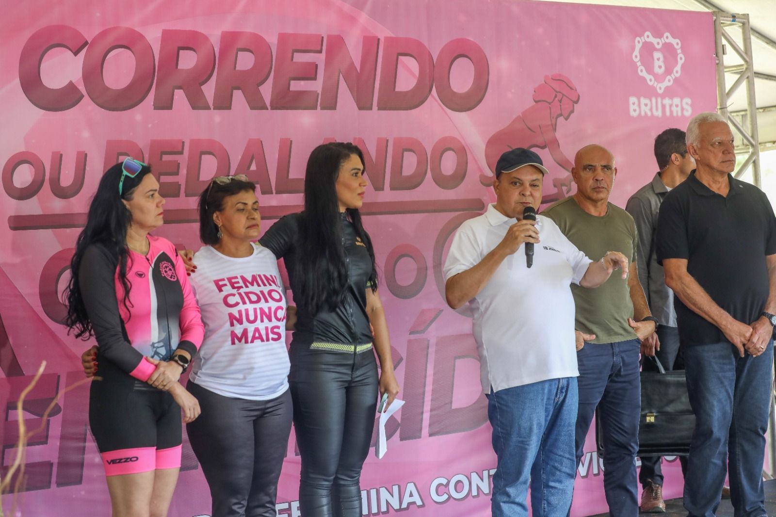 Governador Ibaneis Rocha participa de evento de conscientização contra a violência de gênero