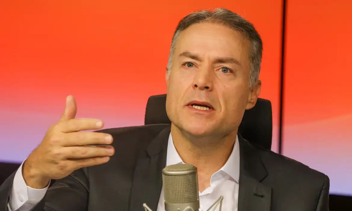 Governo quer flexibilizar descanso de caminhoneiros na volta para casa