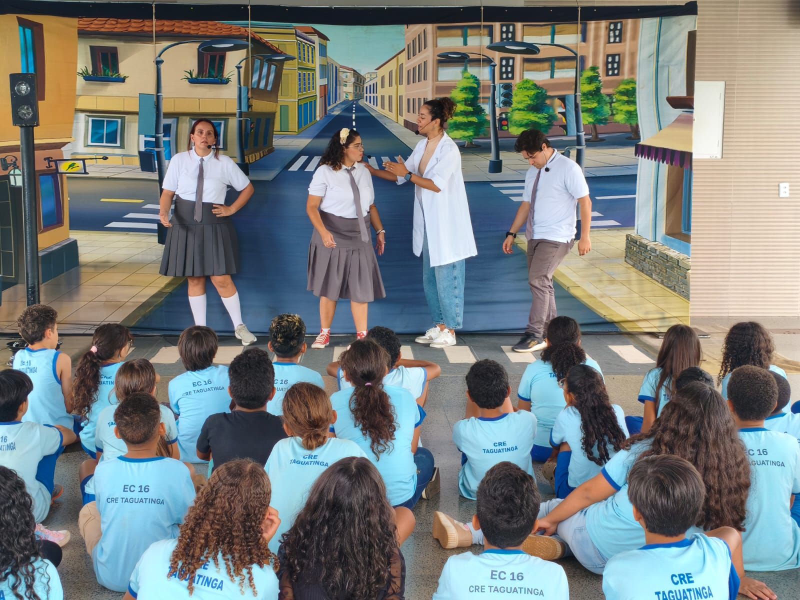 Mais de 3 mil pessoas são orientadas sobre comportamento no trânsito