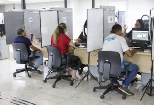 Mutirões já regularizaram mais de 20 mil eleitores no DF; prazo vai até 6 de maio
