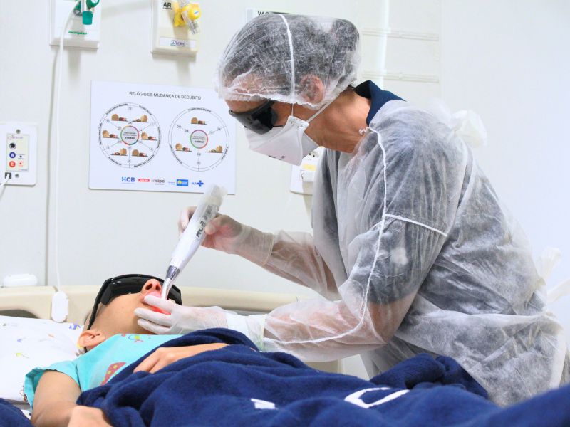 Odontologia hospitalar especializada do Hospital da Criança de Brasília garante maior estabilidade clínica e qualidade de vida aos pacientes