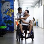 Paciente reaprende a andar na Policlínica de Taguatinga