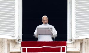Papa pede fim da violência no Irã e Oriente Médio