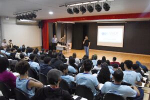 Projeto UnDF apresenta oportunidades de ensino superior a estudantes da rede pública