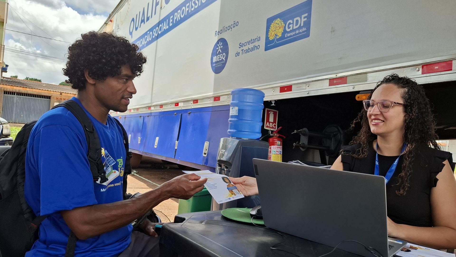 QualificaDF Móvel oferece cursos profissionalizantes gratuitos no Sol Nascente/Pôr do Sol