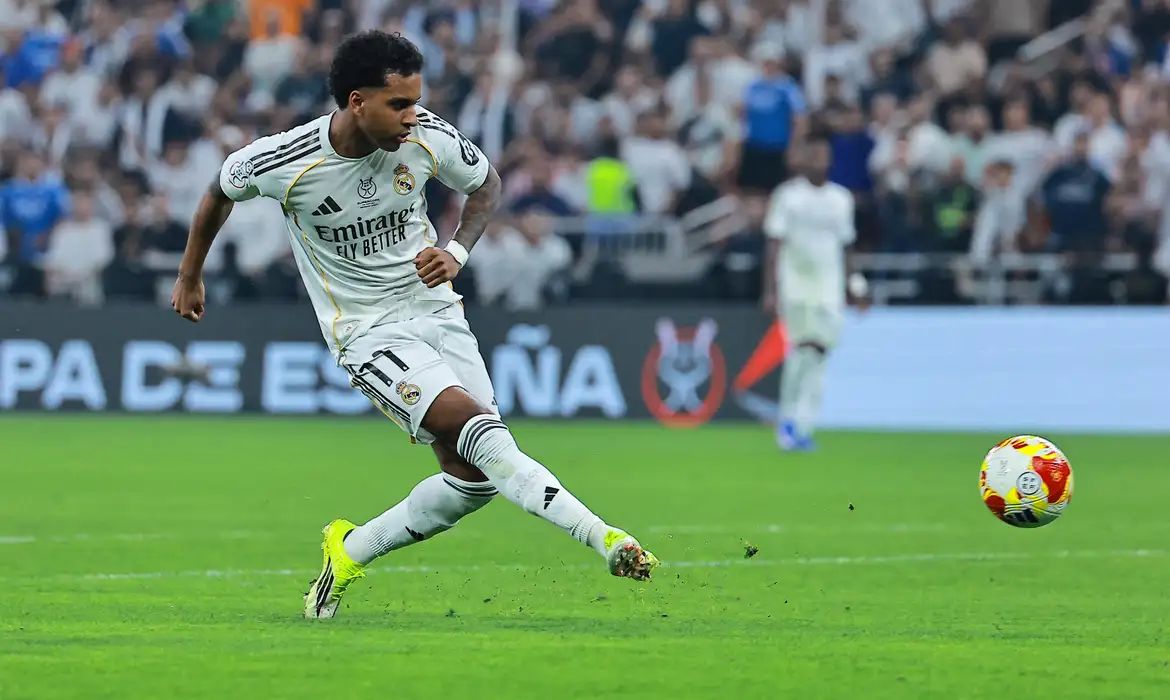 Rodrygo está fora da Copa do Mundo devido à lesão no ligamento cruzado