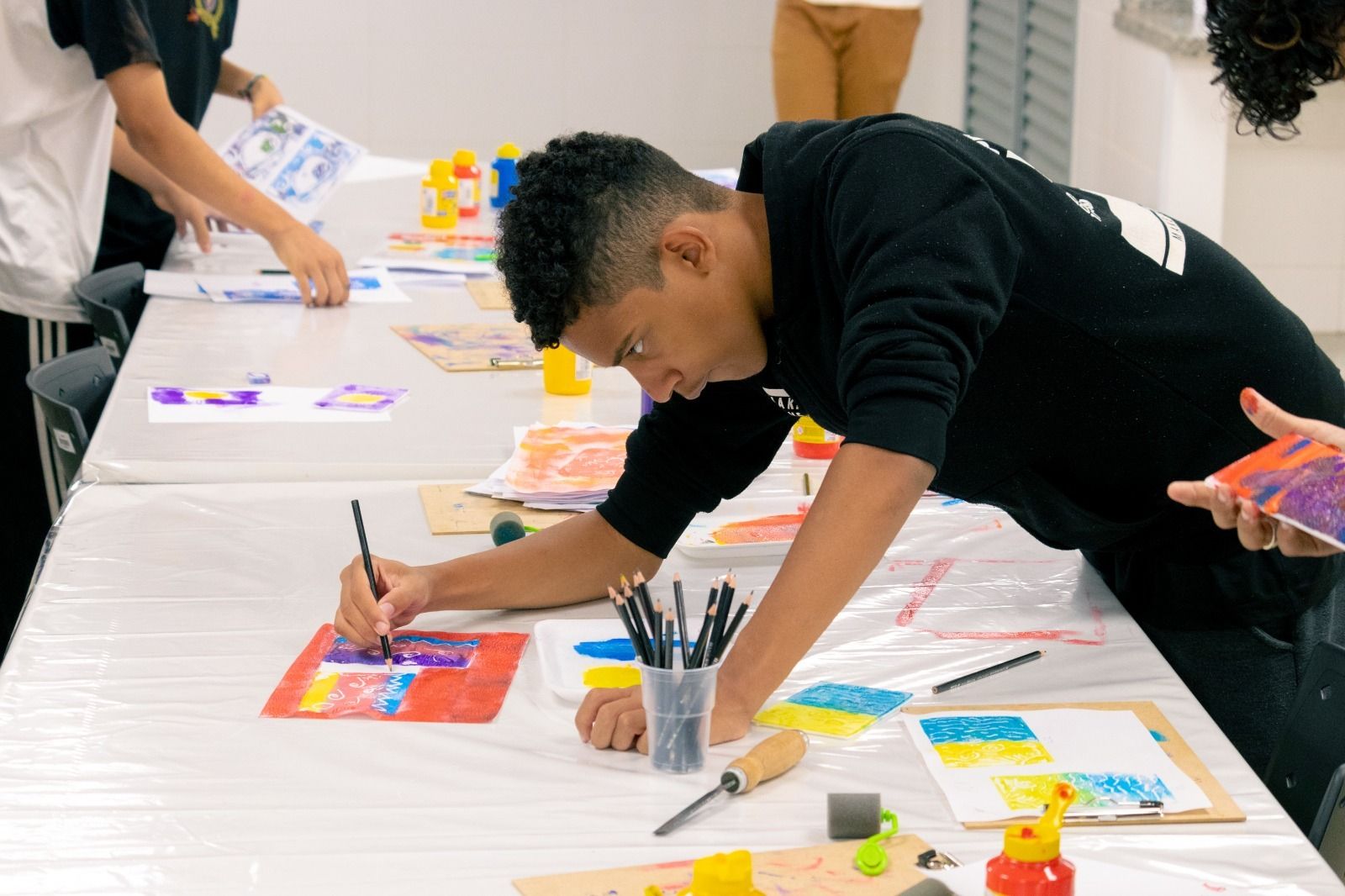 Shows, feiras e espetáculos movimentam a agenda cultural do DF no fim de semana