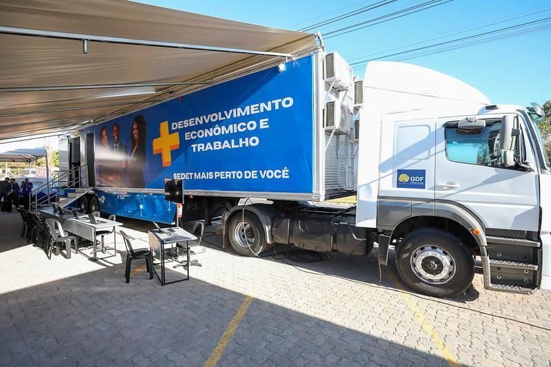 Unidades móveis do programa Sedet Mais Perto de Você chegam a Sobradinho II e ao Recanto das Emas