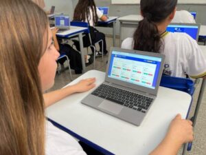 Alunos do Cepi Dom Emanuel criam aplicativo para almoço escolar