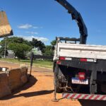 Área pública em Ceilândia Norte passa por limpeza para coibir descarte irregular