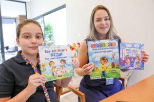 Carteira de identificação garante direitos a pessoas com TEA; saiba como solicitar