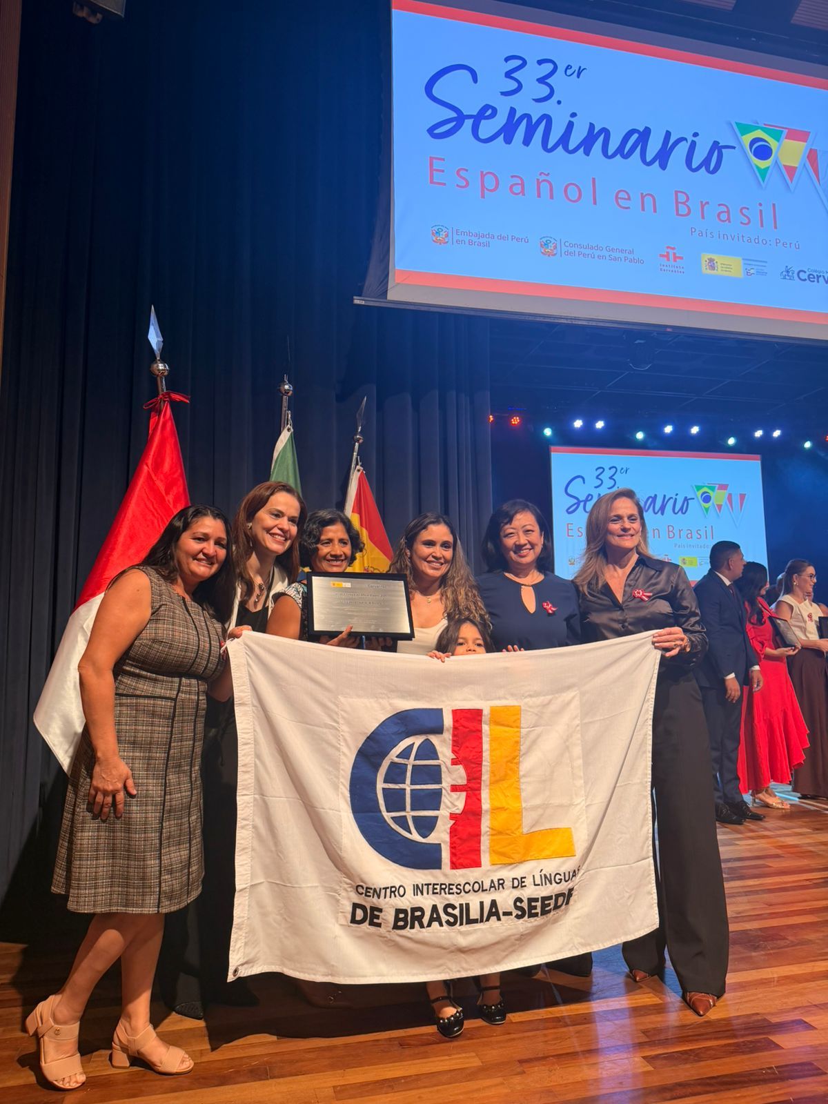 CIL 01 de Brasília recebe prêmio Colegio del Año 2025, da Embaixada da Espanha