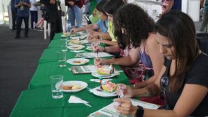 Concurso de receitas com goiaba transforma a fruta em vitrine de negócios em Brazlândia
