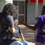 Curso gratuito ensina produtores culturais do DF a usar o celular para fortalecer a presença digital