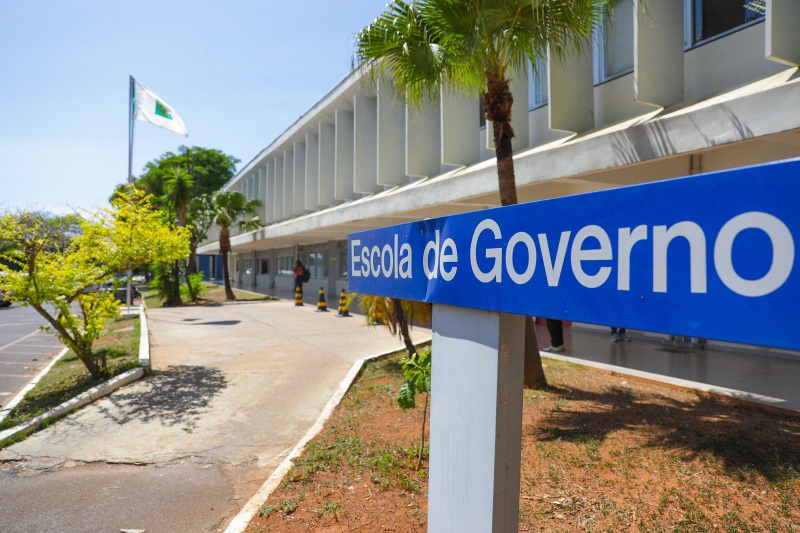 Cursos presenciais oferecem 52 vagas para servidores, em maio