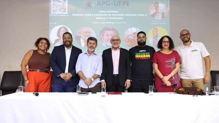 Debate no Recife discute desafios para formação de recursos humanos em ciência, tecnologia e inovação