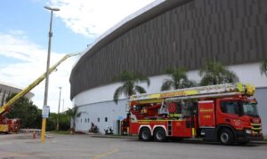 Defesa Civil do Rio interdita parte do Velódromo atingido por incêndio
