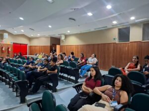 Descarte correto de resíduos hospitalares é reforçado no Hospital de Santa Maria