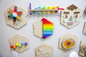 Espaço sensorial oferece conforto e acolhimento a crianças autistas no Hospital Regional de Santa Maria