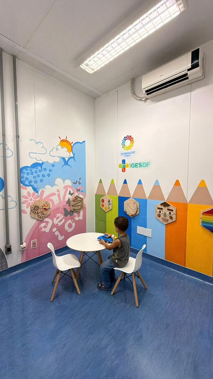 Espaços Humanizar Kids melhoram experiência de pais e crianças em UPAs do Distrito Federal