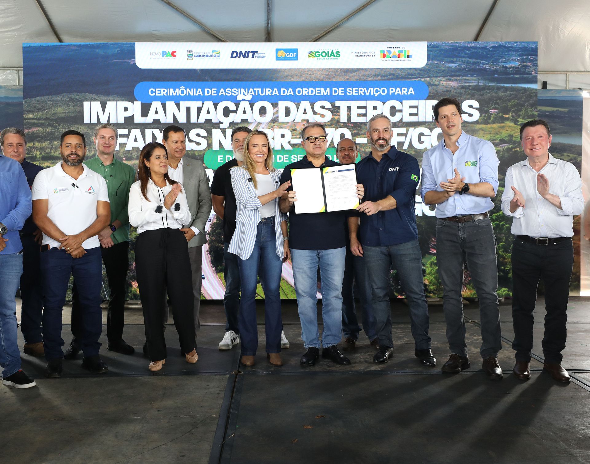 Governadora Celina Leão anuncia mais dois viadutos na BR-070