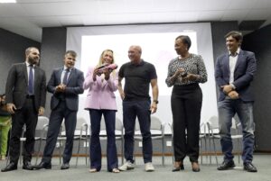 Governadora Celina Leão sanciona nova lei previdenciária da Polícia Civil do DF