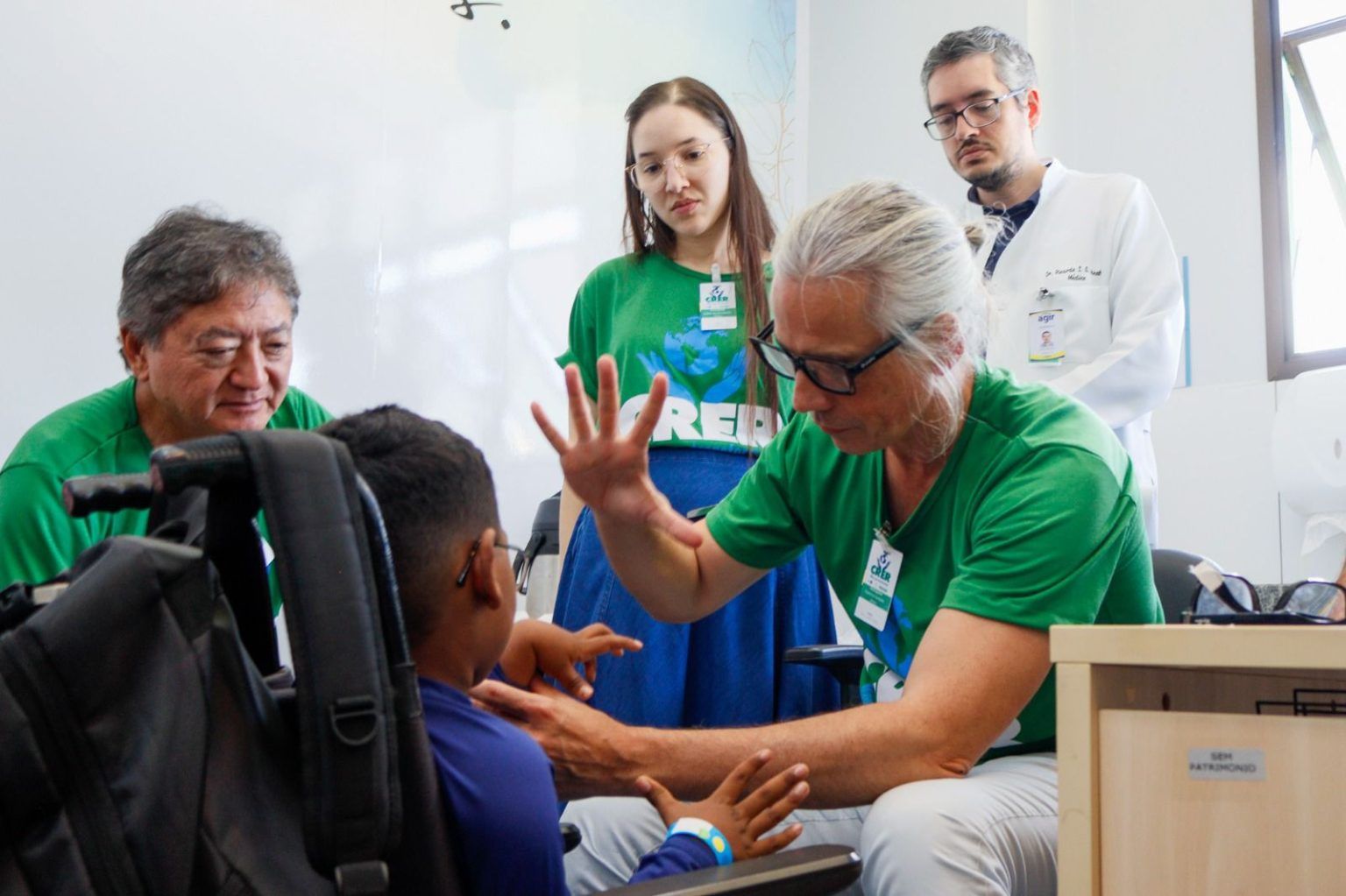 Missão humanitária internacional amplia acesso a cirurgias de alta complexidade no Crer