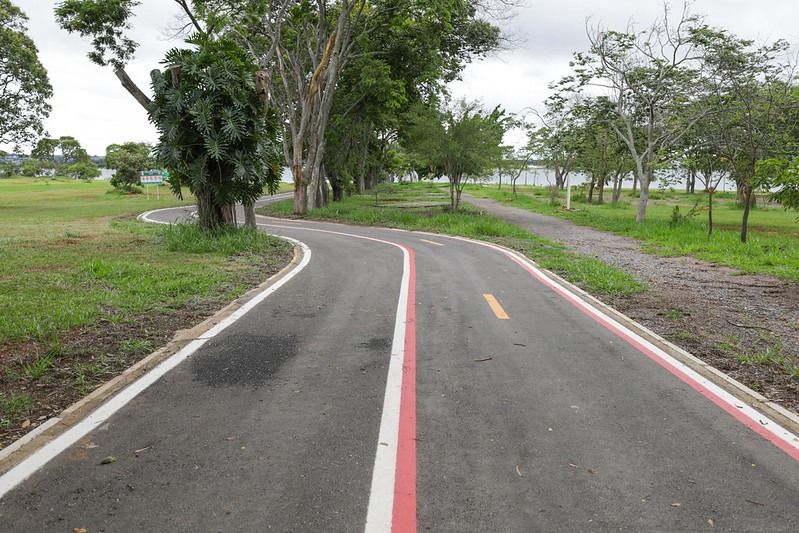 Obras em ciclovia do Lago Norte são retomadas