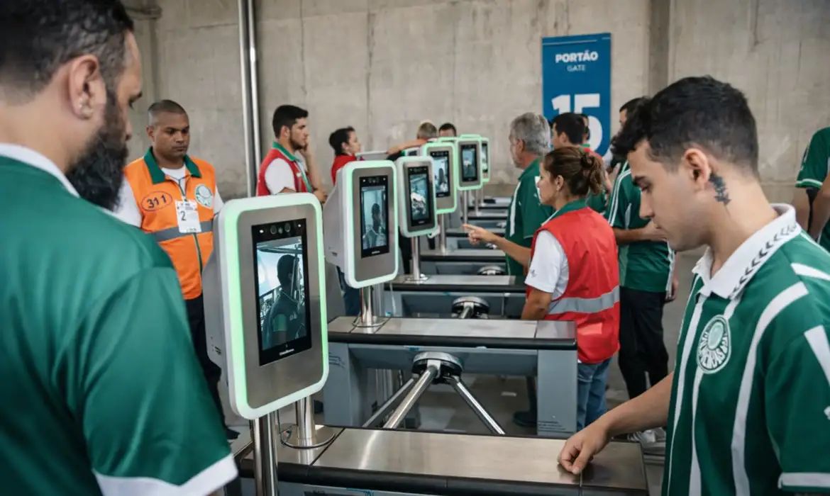 Reconhecimento facial amplia público nos estádios e reforça segurança
