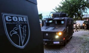 RJ: Operação na Maré apreende recorde de 48 toneladas de drogas