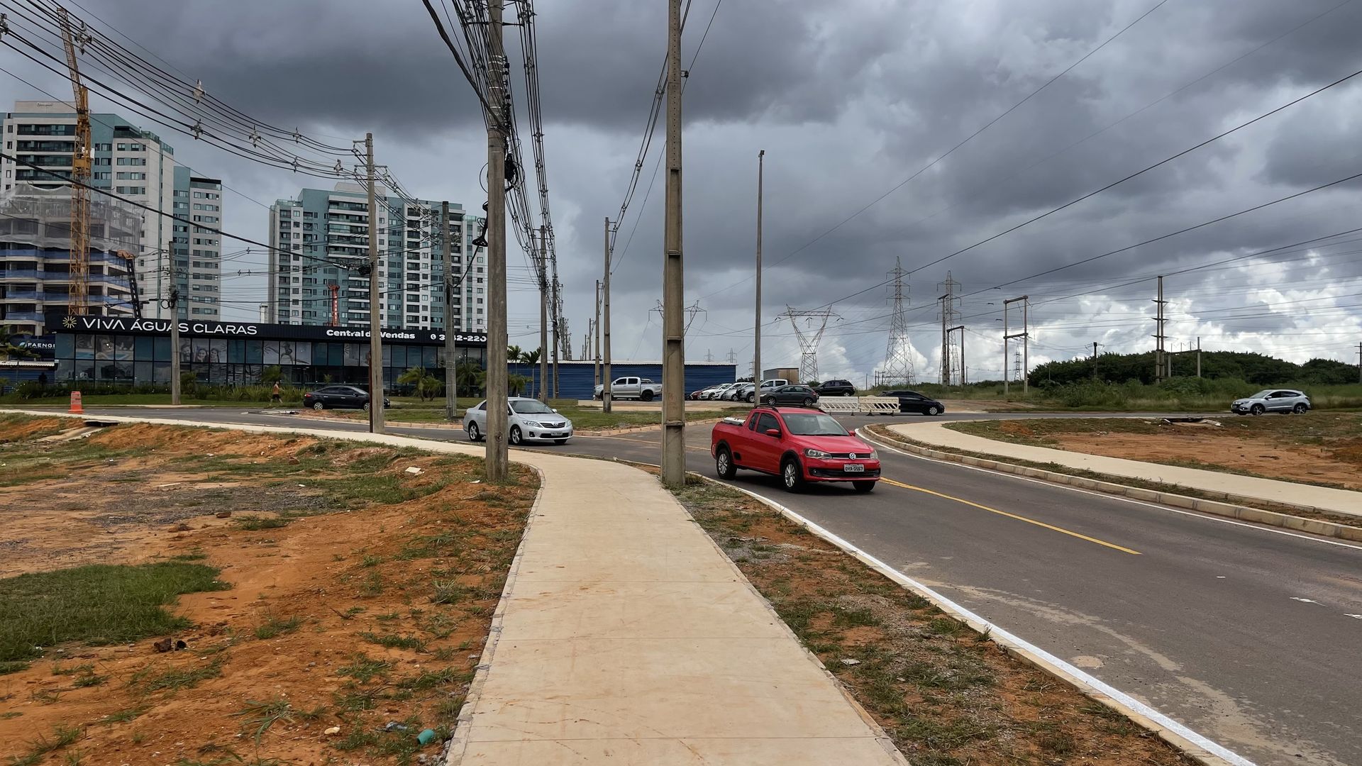 Trecho da avenida Vereda da Cruz é liberado e já beneficia 50 mil motoristas em Arniqueira
