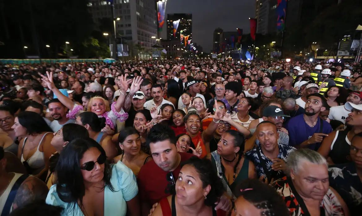 Virada Cultural em SP terá mais de mil atrações em 22 palcos