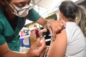 Auditoria mostra aumento nos índices de vacinação e reforço no uso de dados no DF