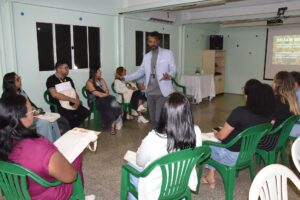 Caic de Brazlândia apresentar projeto de oralitura a representantes de todo o país