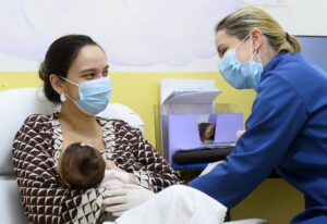 Caminhada pela doação de leite humano celebra importância do ato que salva vidas