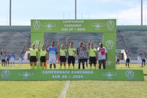 Campanha Cartão Vermelho para o Racismo mobiliza mais de 200 mil torcedores